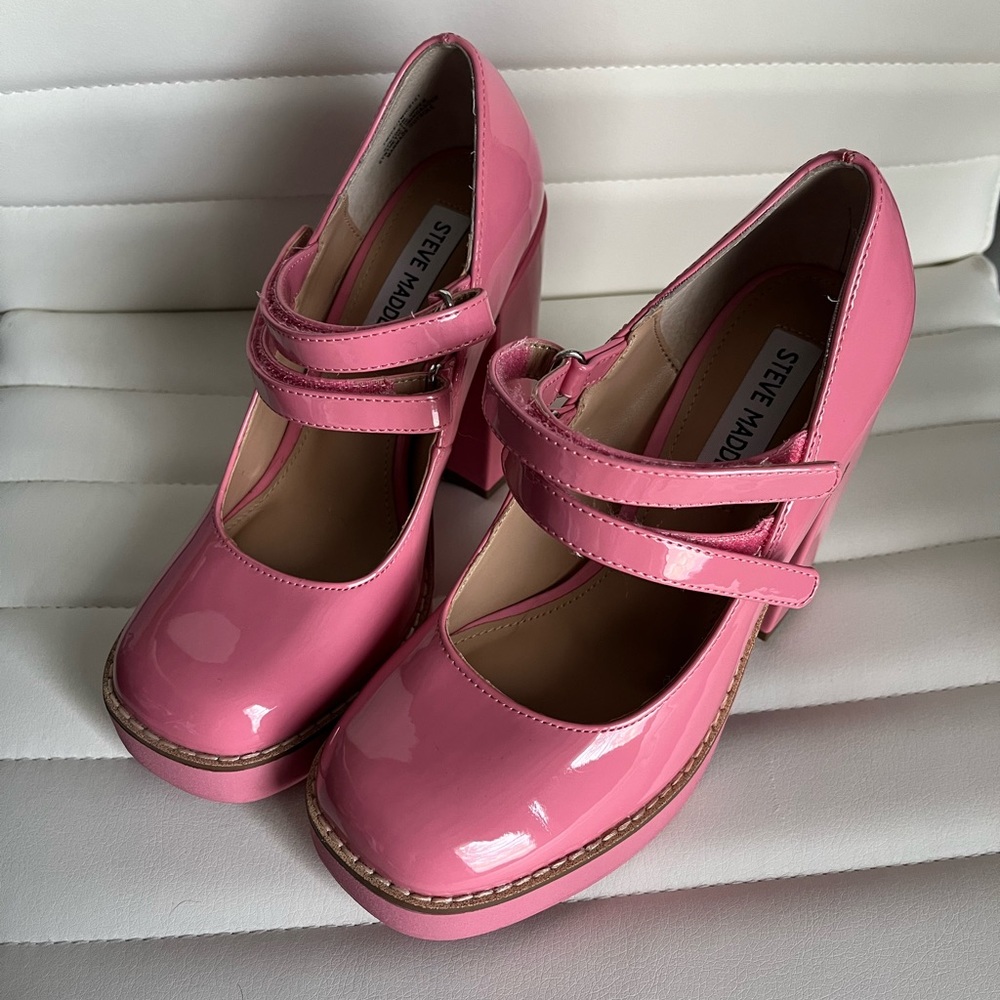 Steve Madden Mary Jane Pink Platform Pumps Gem